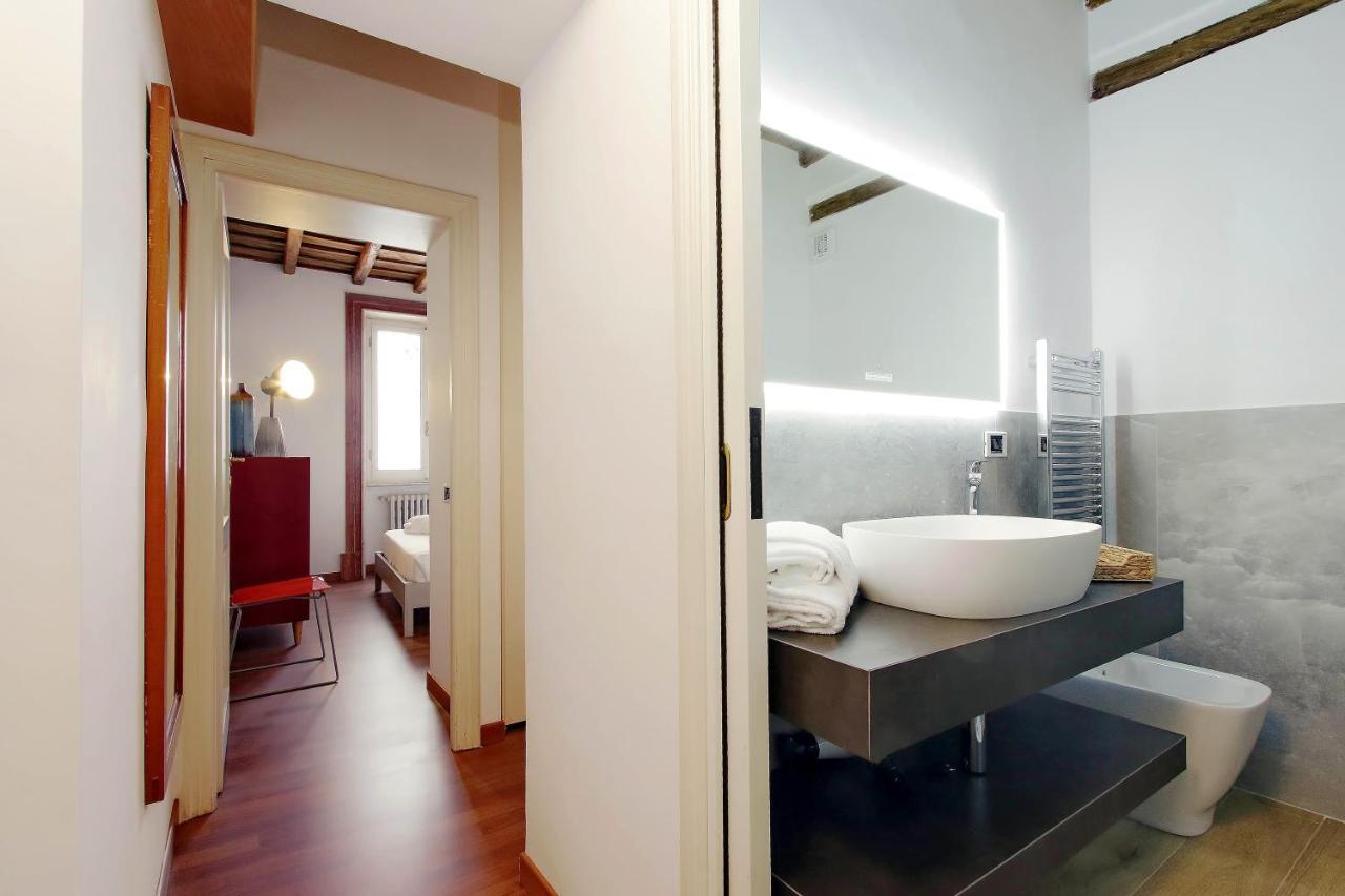 Ych-Farnese Charme Apartment Roma Exterior foto